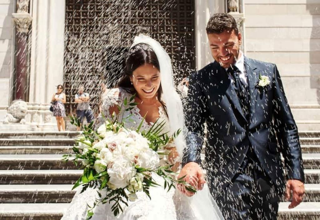 Best Wedding Photography Poses & Ideas for Stunning Shots in 2025